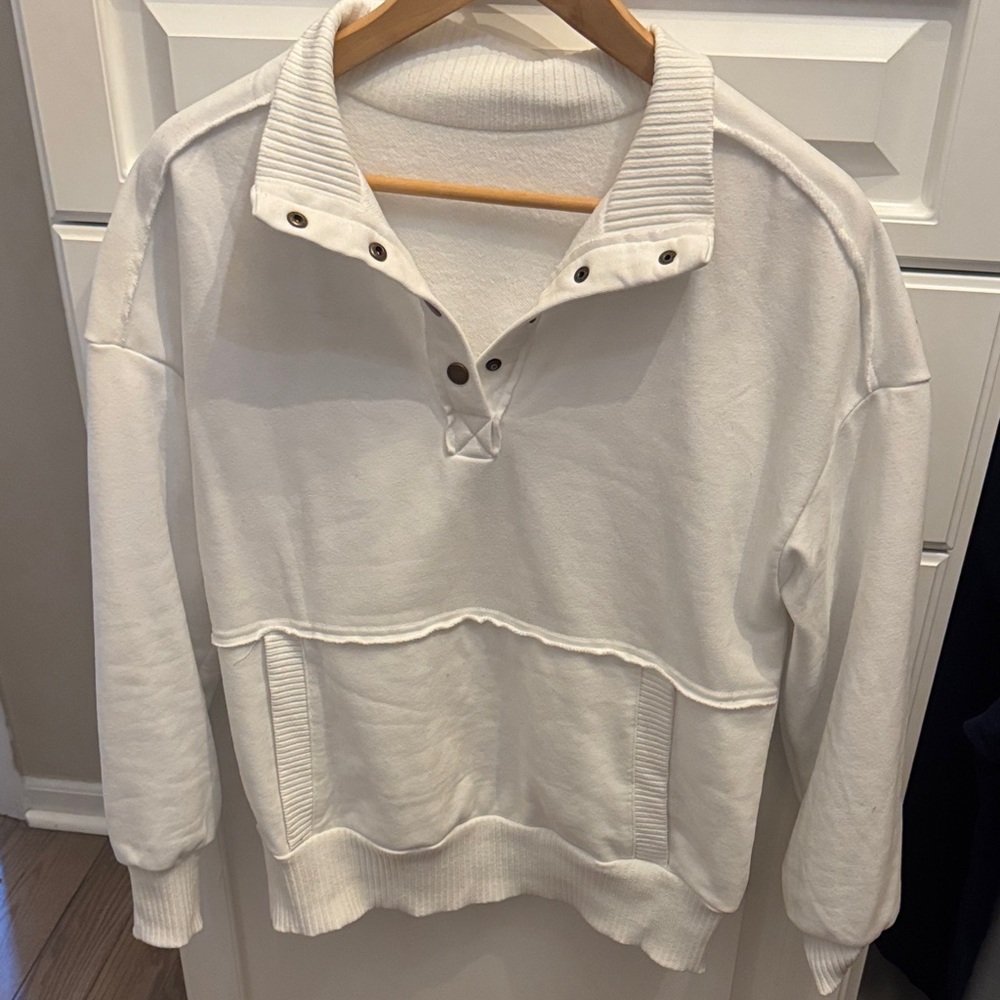 White Snap-Detail Pullover Sweatshirt